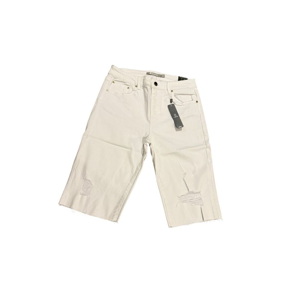 NWT Tractr Mid Rise Bermuda Shorts White Sz 8 Distressed
